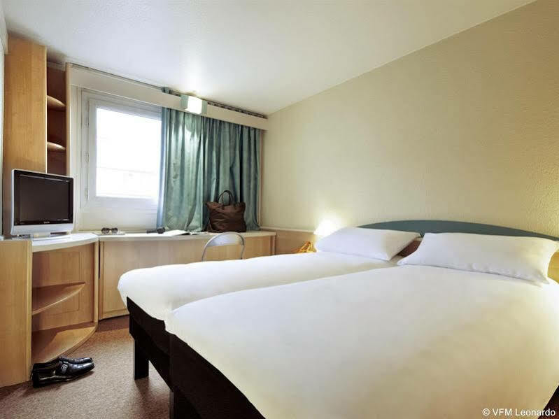 ไอบิส อ็องบวส Hotel อองบวส ภายนอก รูปภาพ